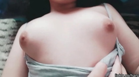 Naked body of a cute teen - Hana Lily